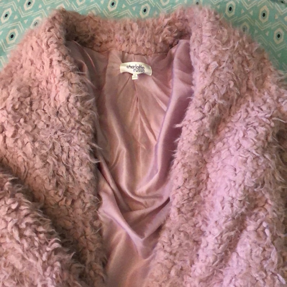 Fuzzy jacket - Picture 2 of 2